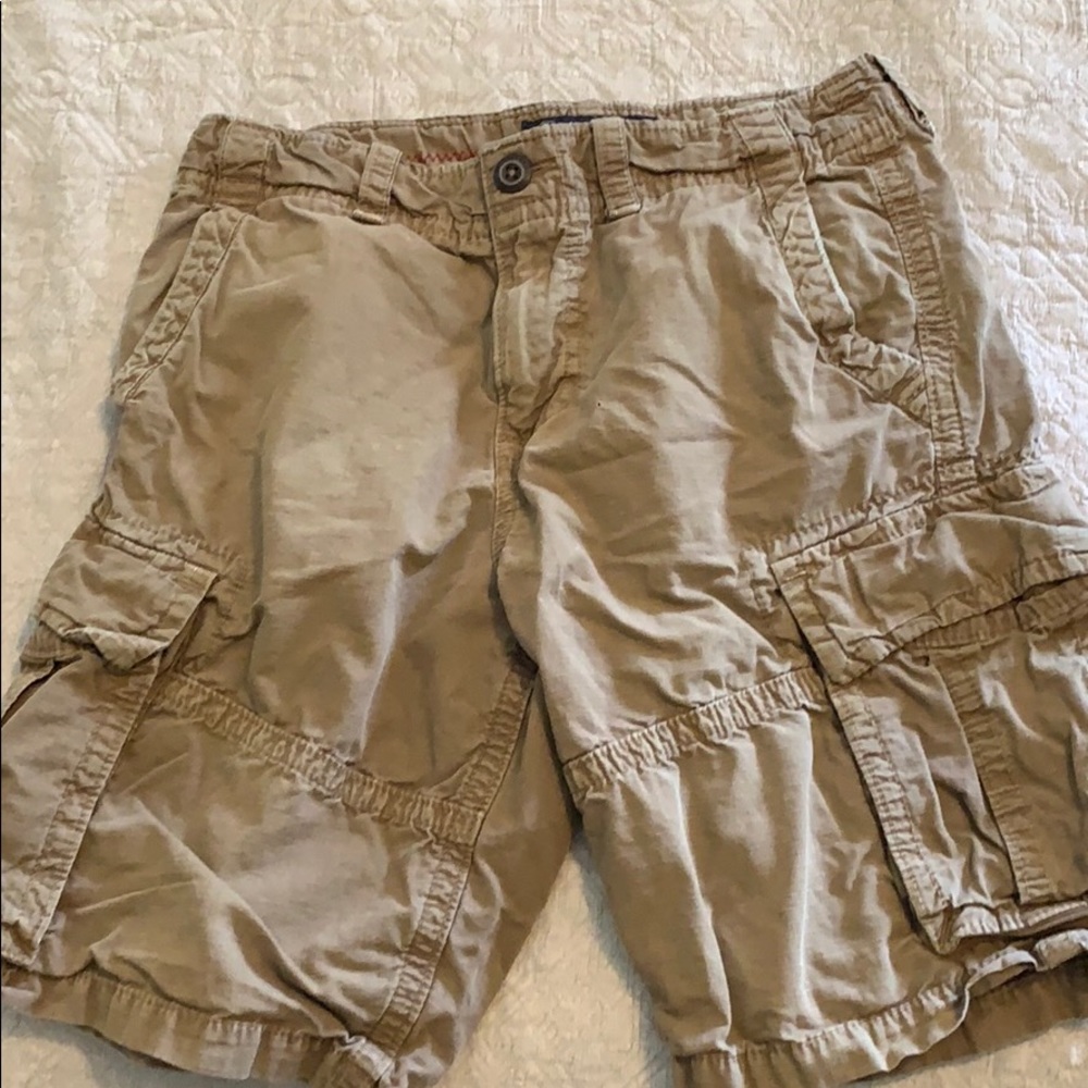 Men’s cargo shorts